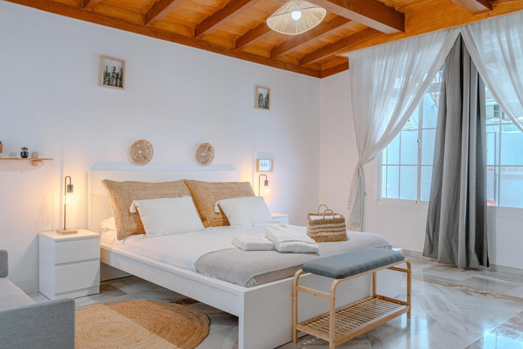 El Mirador De La Consentida Rooms & Suites Boutique มาร์เบยา ภายนอก รูปภาพ