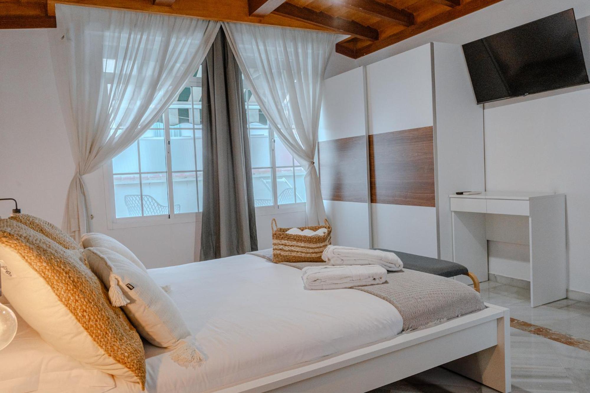 El Mirador De La Consentida Rooms & Suites Boutique มาร์เบยา ภายนอก รูปภาพ
