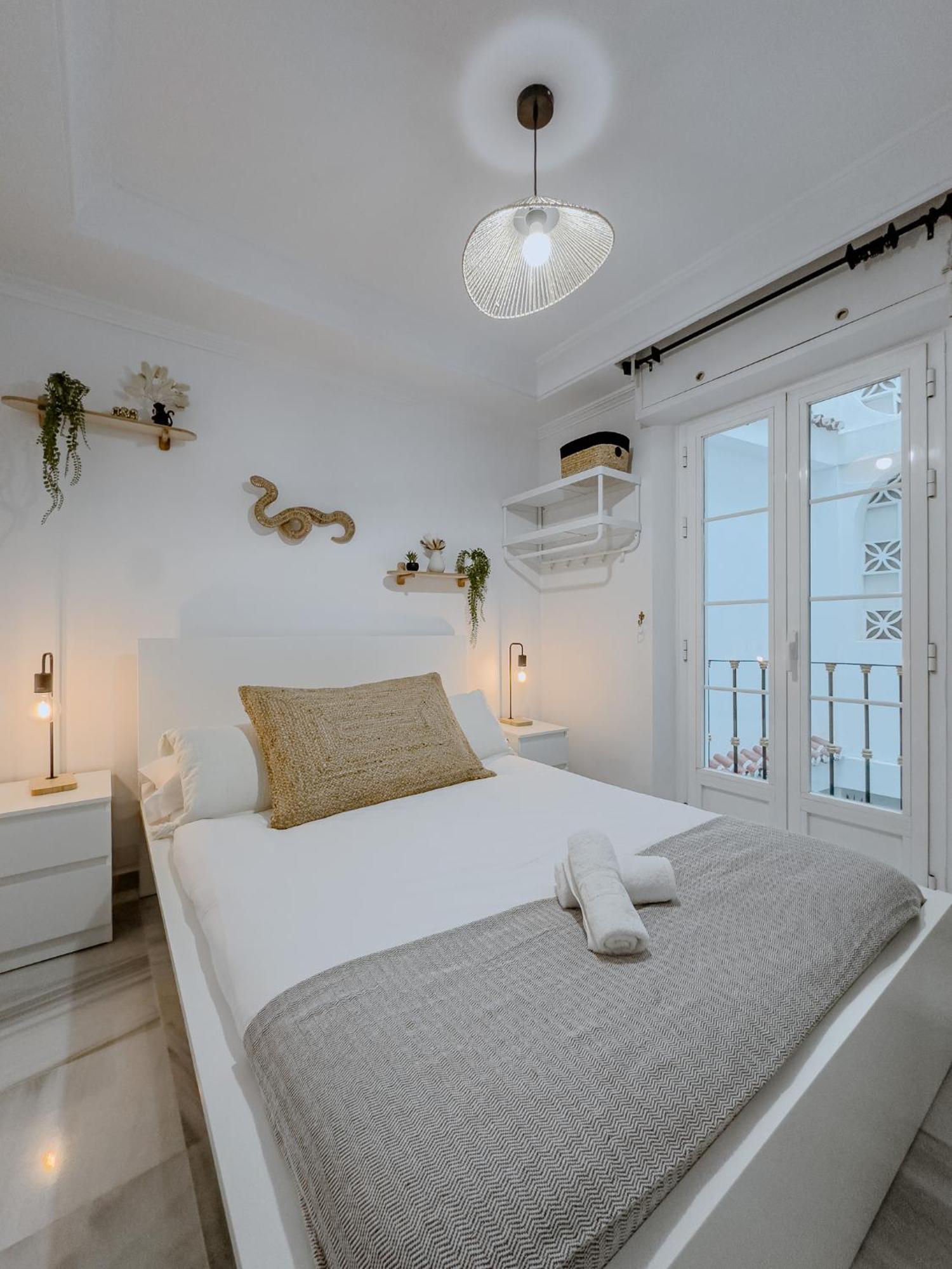 El Mirador De La Consentida Rooms & Suites Boutique มาร์เบยา ภายนอก รูปภาพ